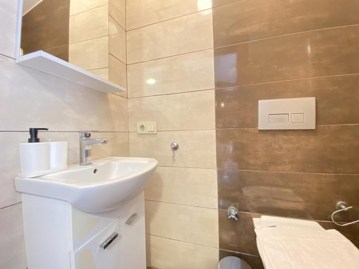 Flat W Terrace 10 Min To Citys Mall And Taksim İstanbul